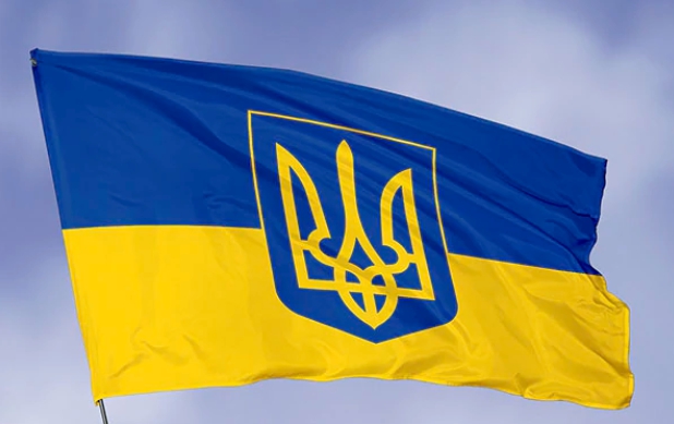 Як виготовити прапор на замовлення: від ідеї до готового виробу