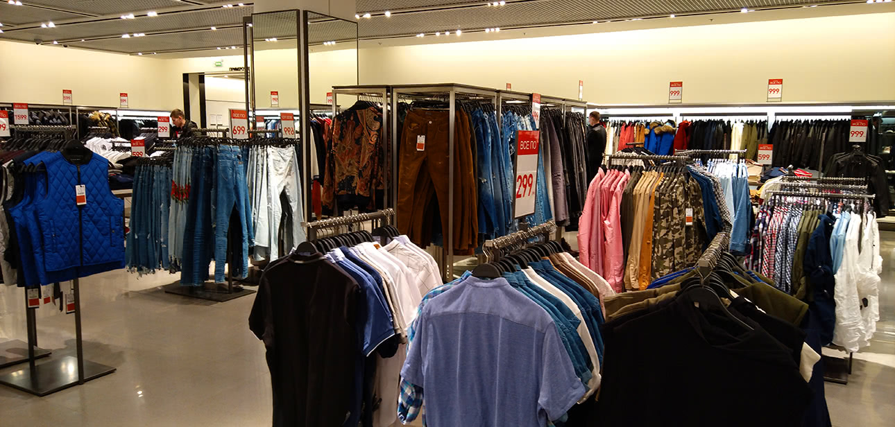 Де купити український одяг у Європі