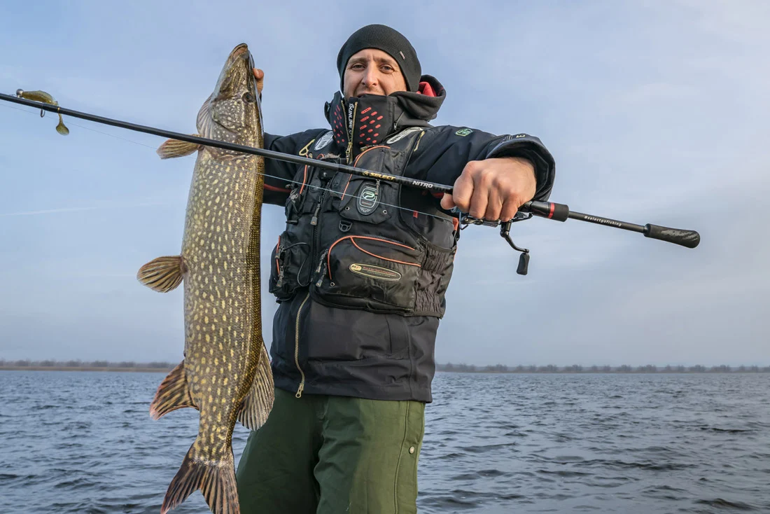 Спиннинги в Украине: искусство охоты на хищника