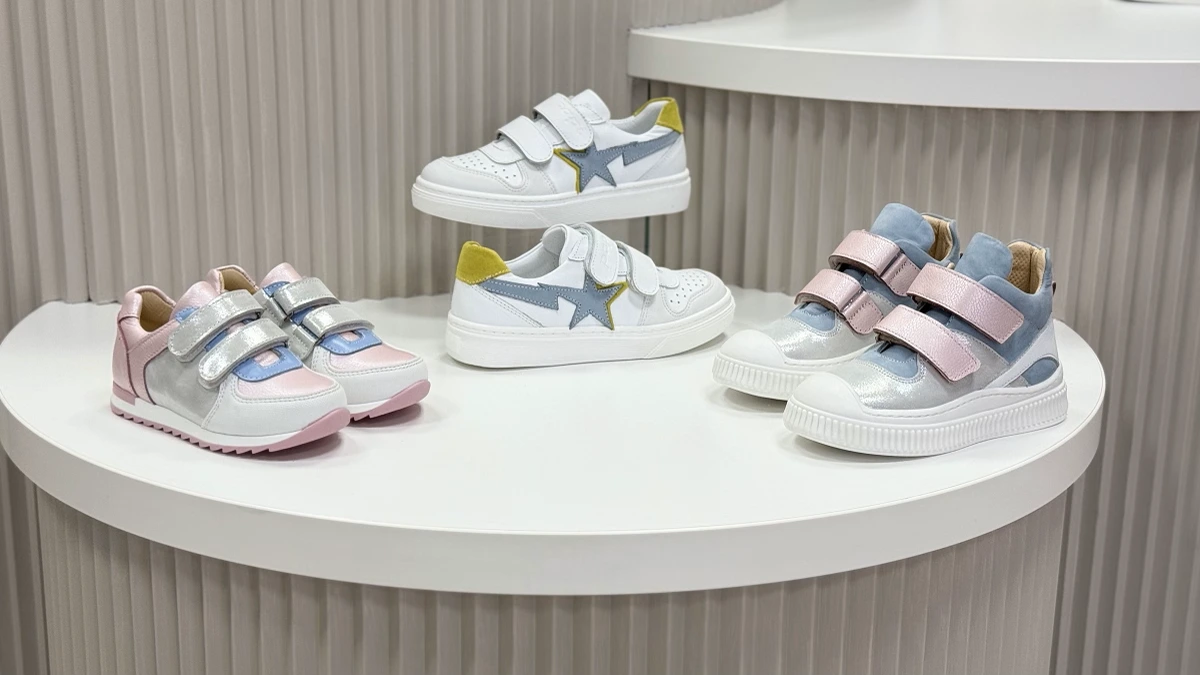 вибрати дитяче взуття на літо